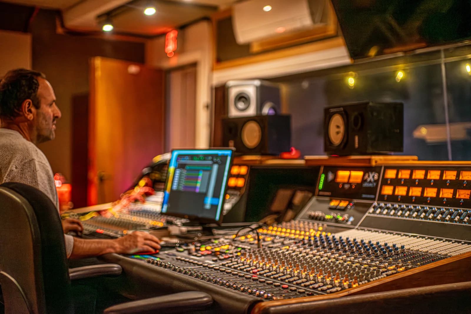 Engineer at the mixing console at Studio C, Natchez